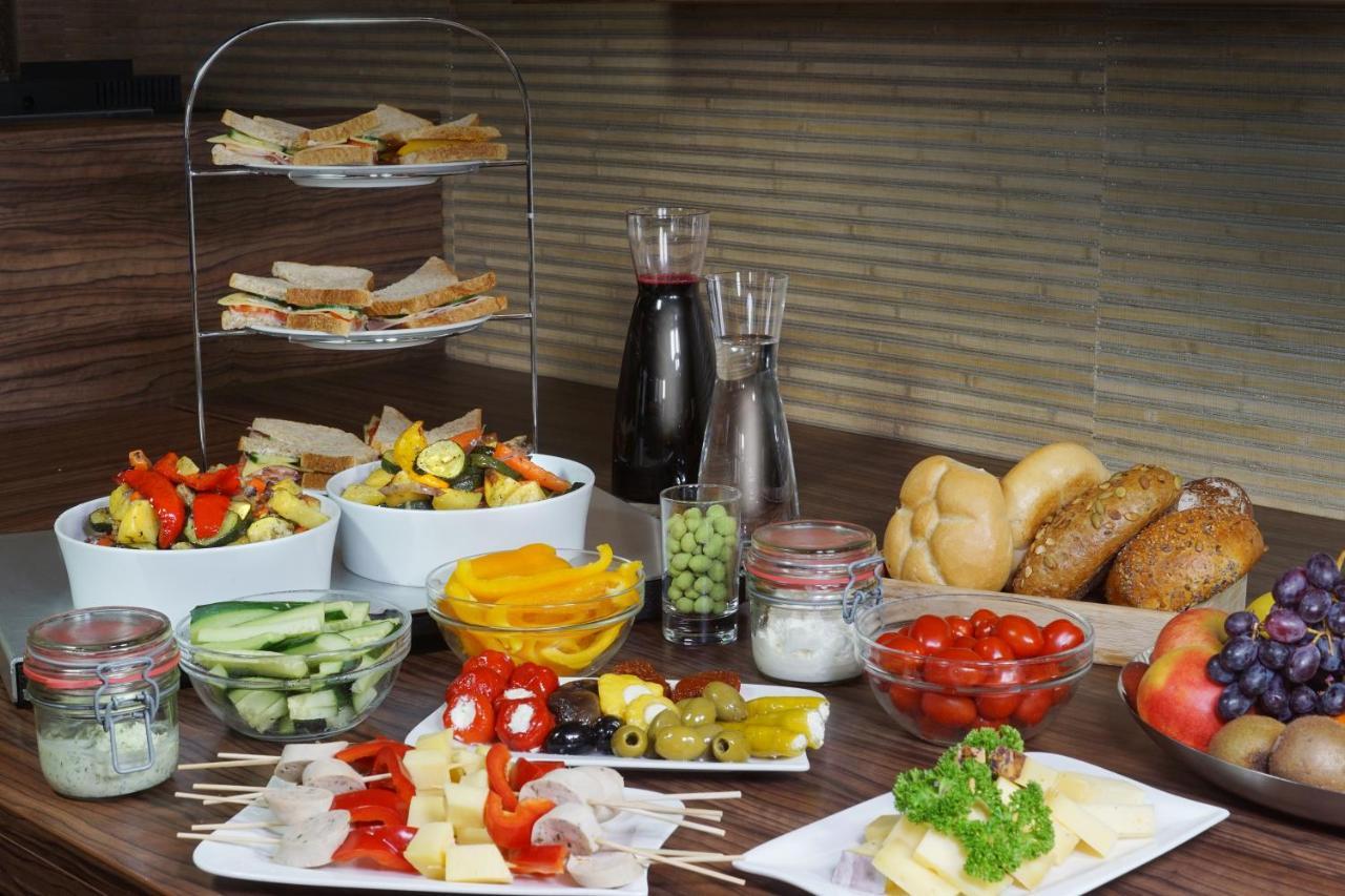Hotel Peterhof - Urban Lifestyle เคมป์เทน ภายนอก รูปภาพ